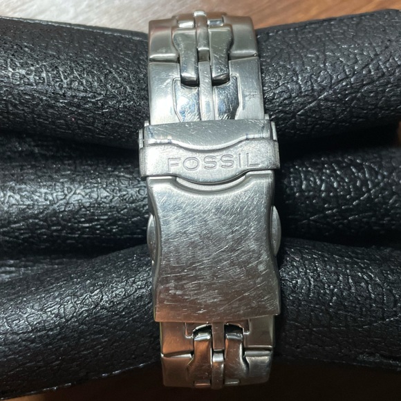 Fossil Blue Men’s Watch in Great Condition - Picture 3 of 3